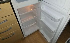 6 Berth Pet Friendly Caravan On Sandy Glade